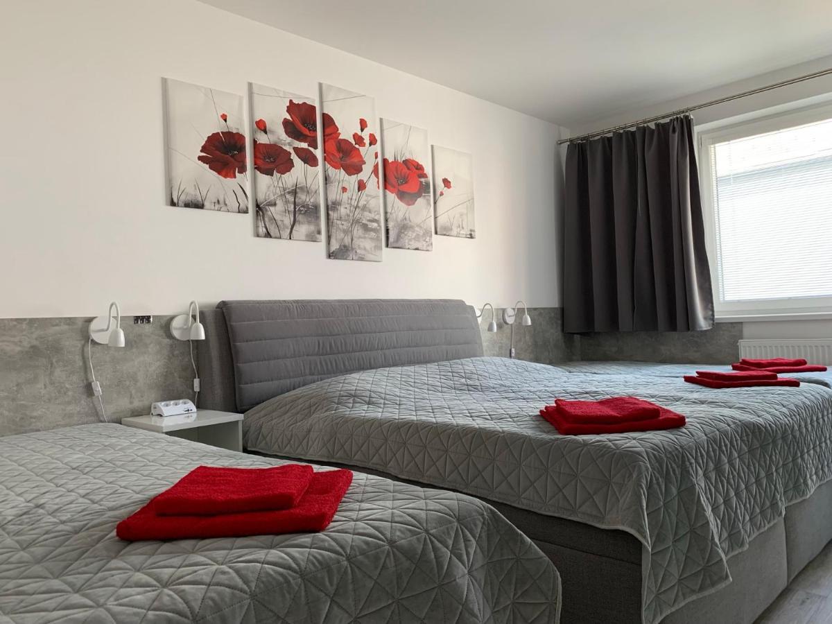 Kelleruv Mlyn - Apartman S Vlastni Garazi, Znojmo Centrum Exteriör bild